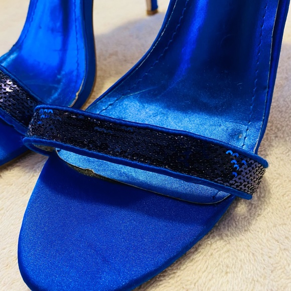 Almost New Super Glamorous Heels By CAPE ROBBIN - Heel Height 5” - box 42 - Picture 3 of 9